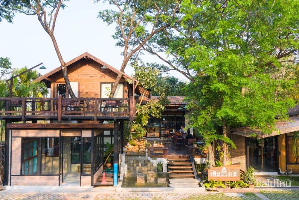 คันทรี เลควิว โฮเต็ล