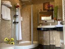 โอเอซิส วิลล่า (Oasis Villa)