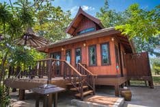 ไทยไลฟ์ โฮมสเตย์ รีสอร์ท แอนด์ สปา (ThaiLife Homestay Resort & Spa)