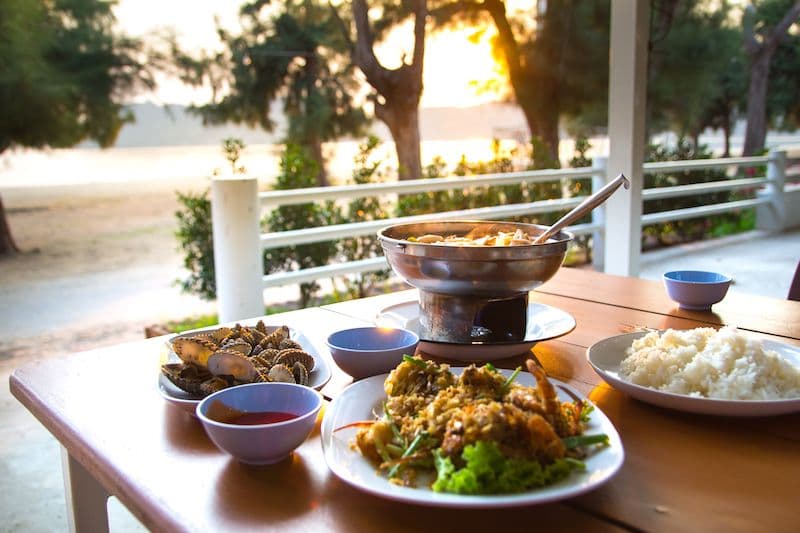 ณิสาญ์สิริ บูติค รีสอร์ท (Nisasiri Boutique Resort)
